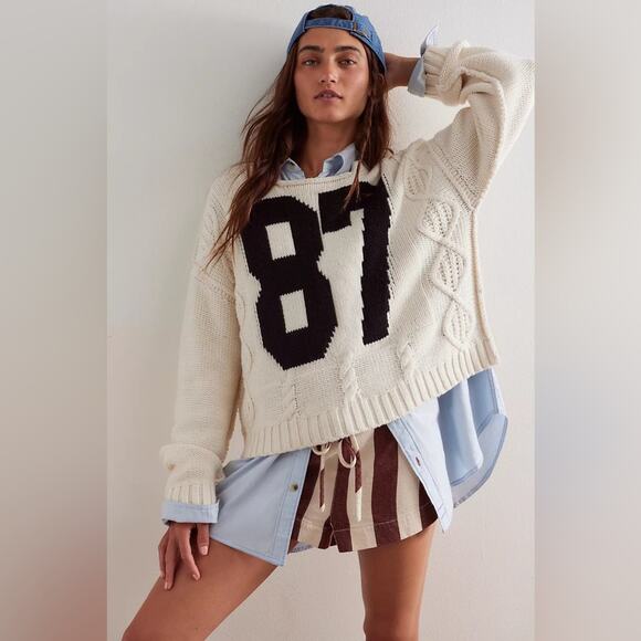 We The Free 87 Pullover White Combo - Picture 2 of 8